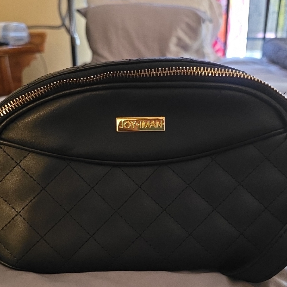 Joy & Iman Black Quilted Cosmetic Bag